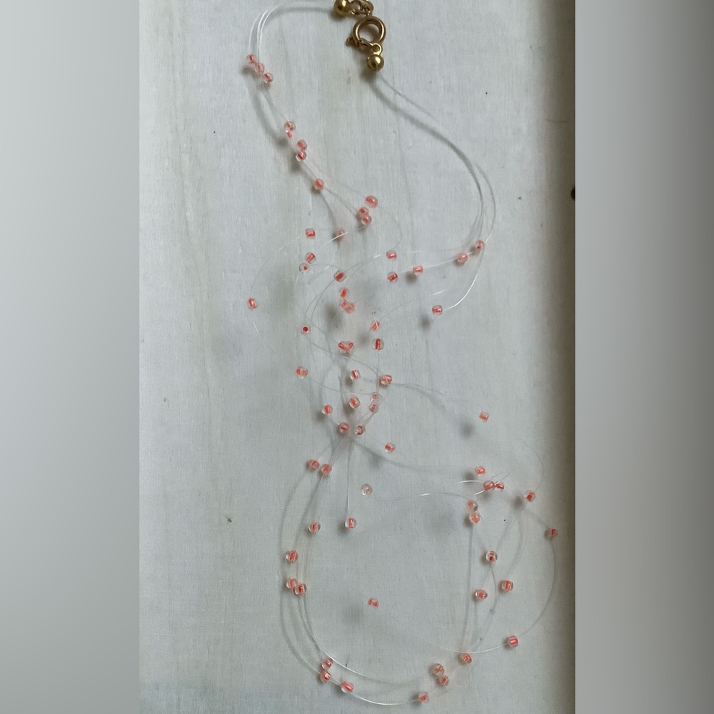 New vintage floating mini beaded necklace